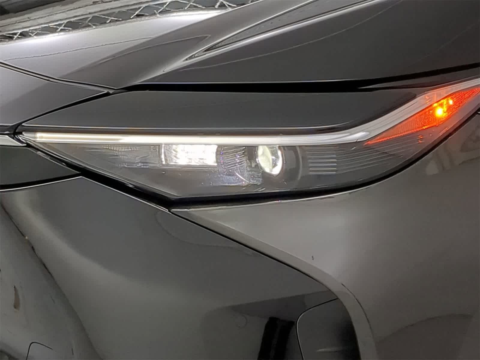 2024 Toyota bZ4X XLE 10