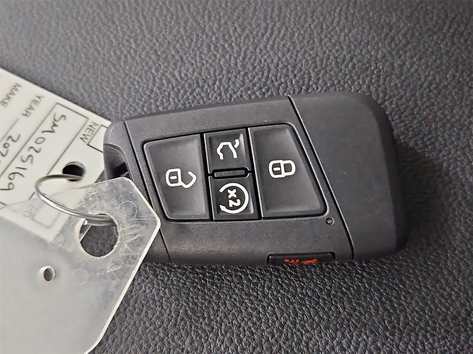 Thumbnail: 2025 Volkswagen Taos - 35