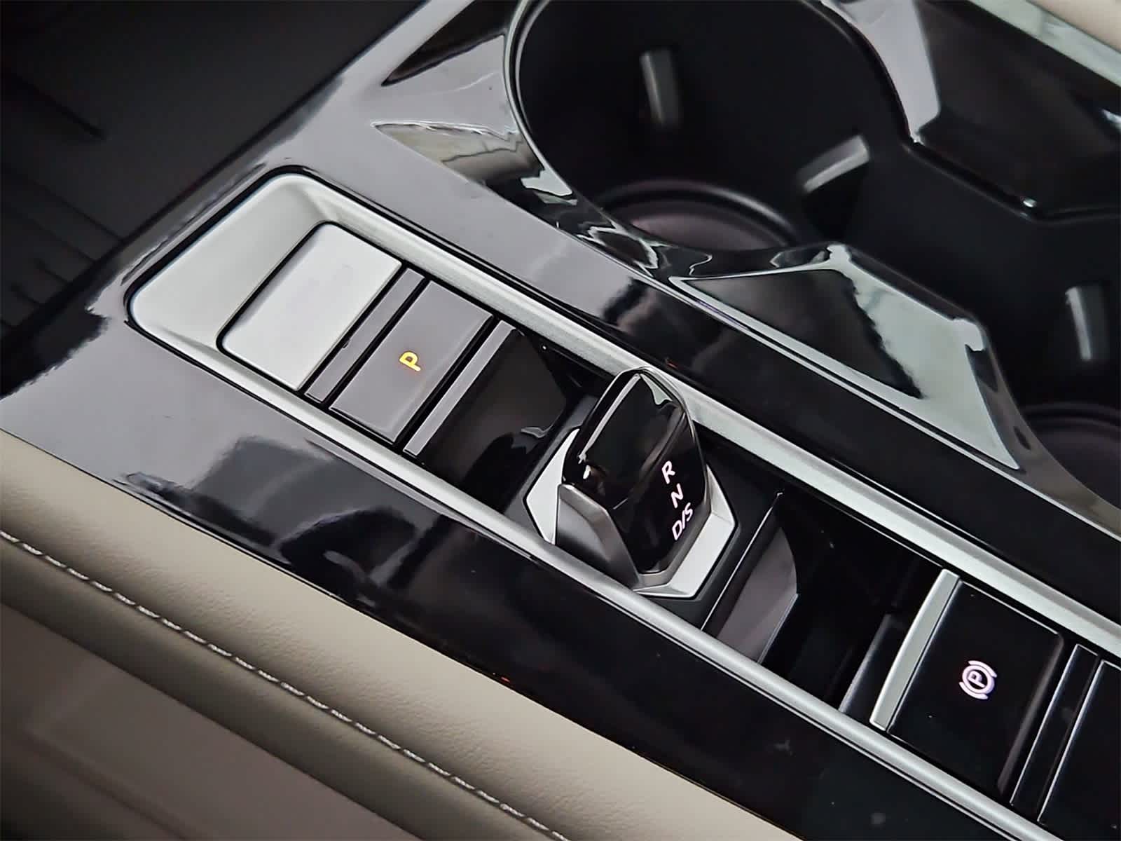 Thumbnail: 2026 Volkswagen Atlas - 34