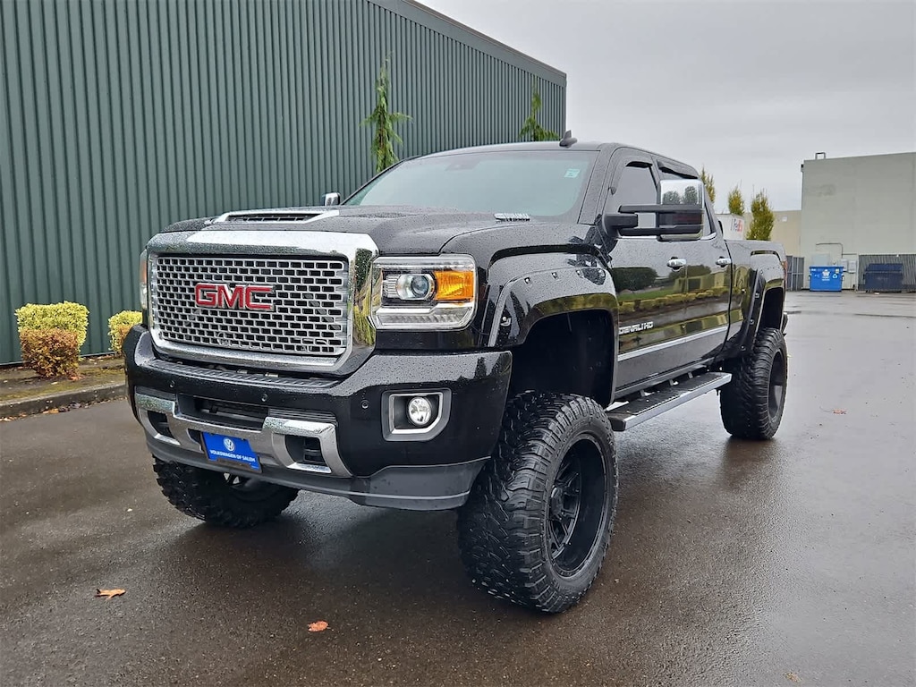 Used 2017 GMC Sierra 3500HD Denali Truck Crew Cab