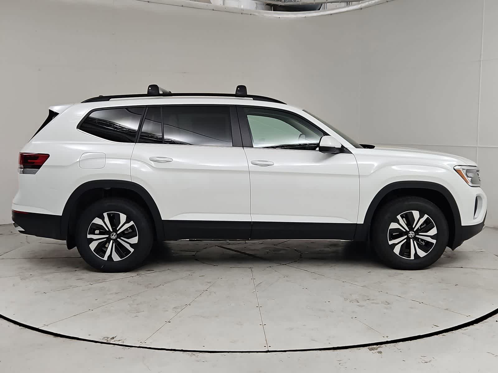 Thumbnail: 2026 Volkswagen Atlas - 7