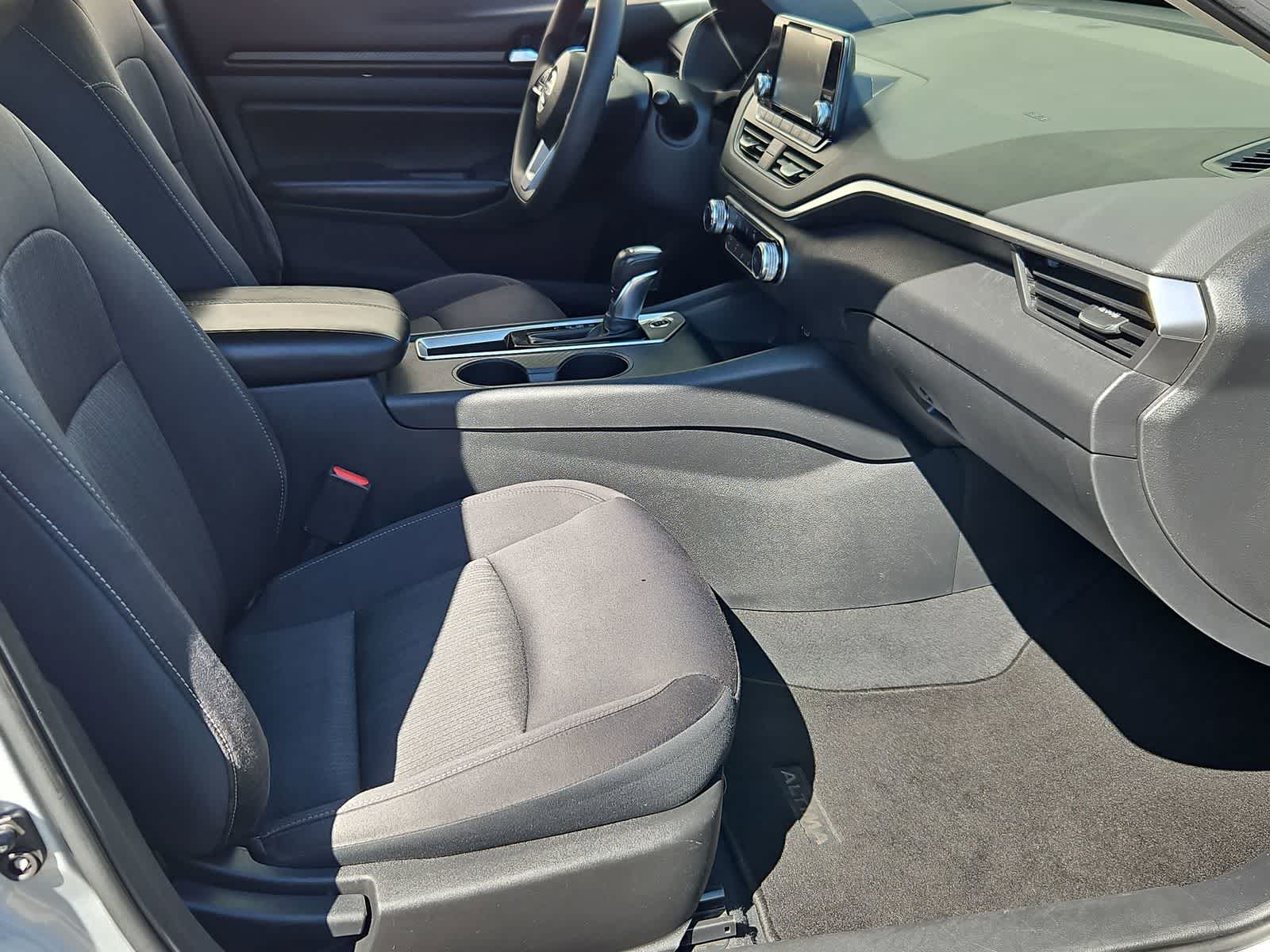 Thumbnail: 2021 Nissan Altima - 21