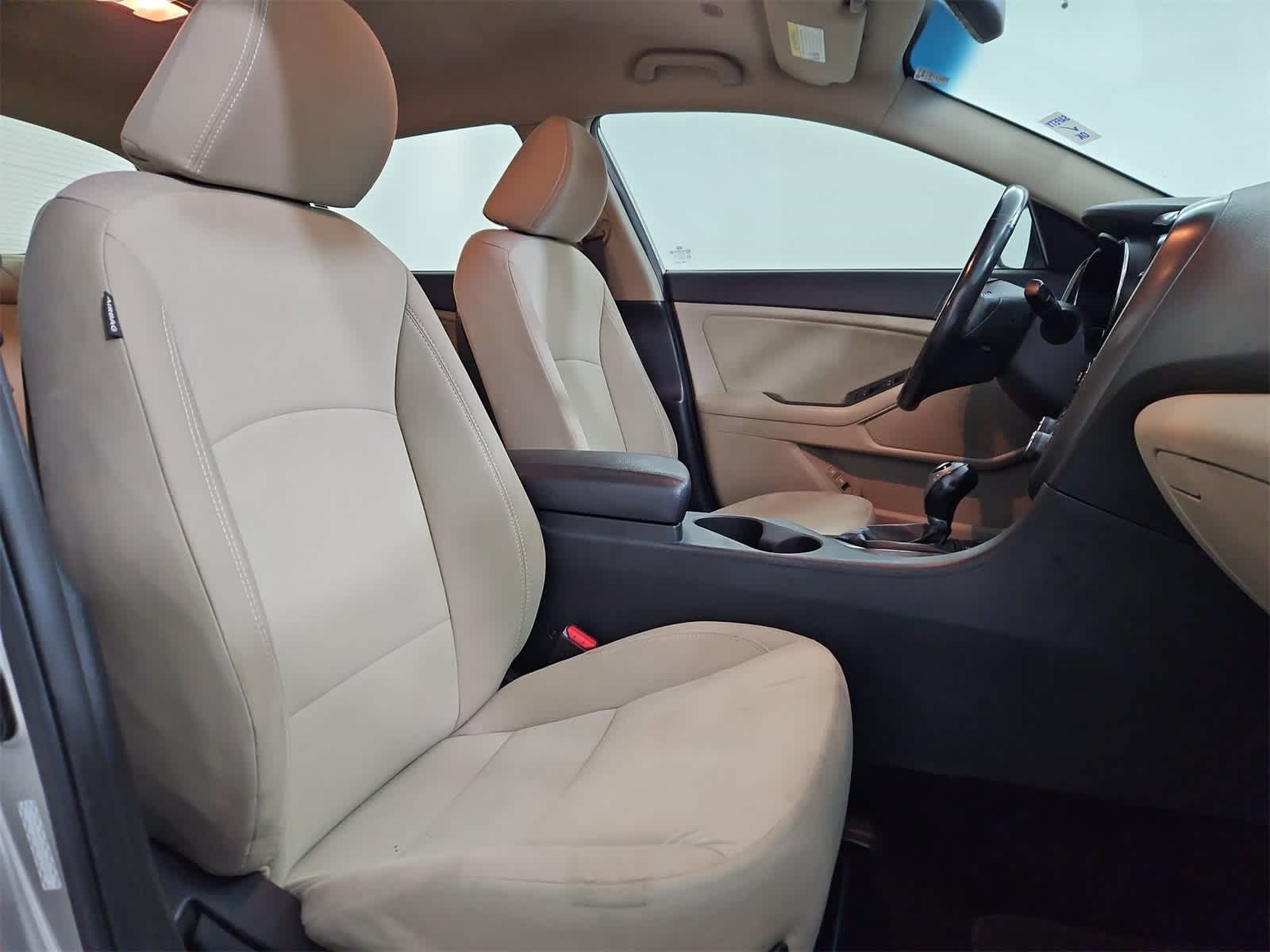 Thumbnail: 2013 Kia Optima - 21