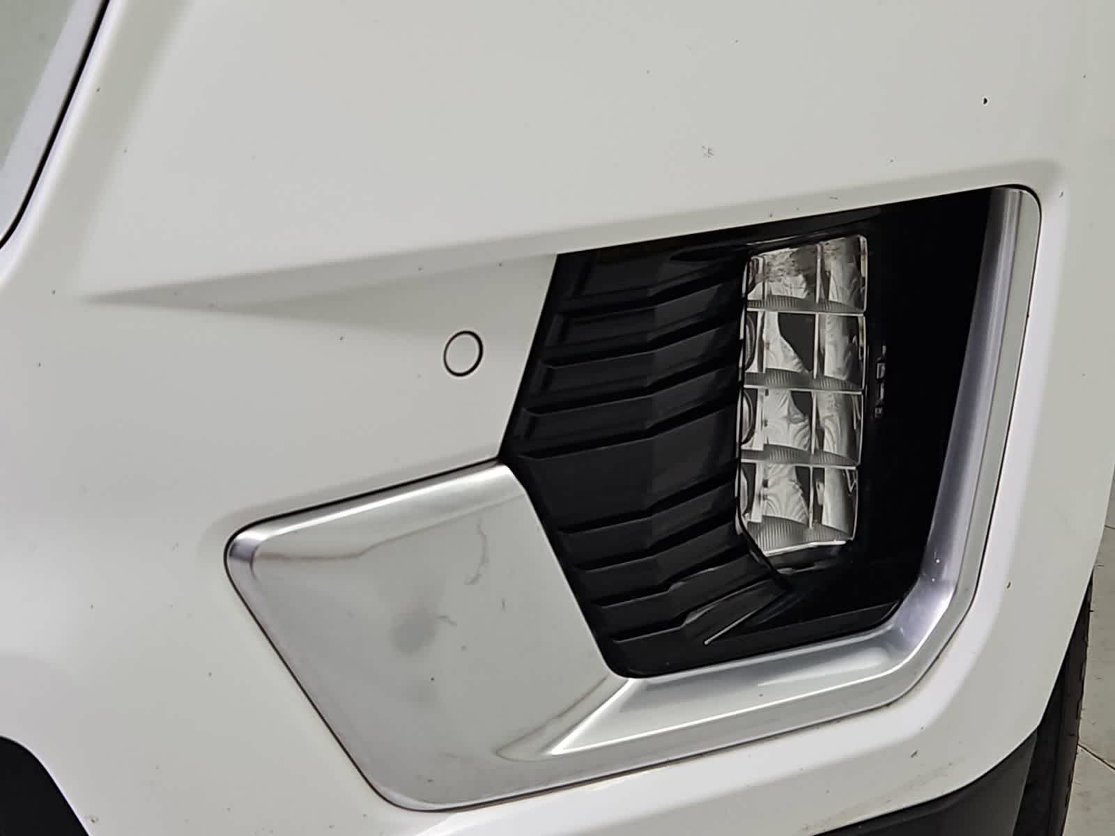 Thumbnail: 2023 GMC Yukon - 10