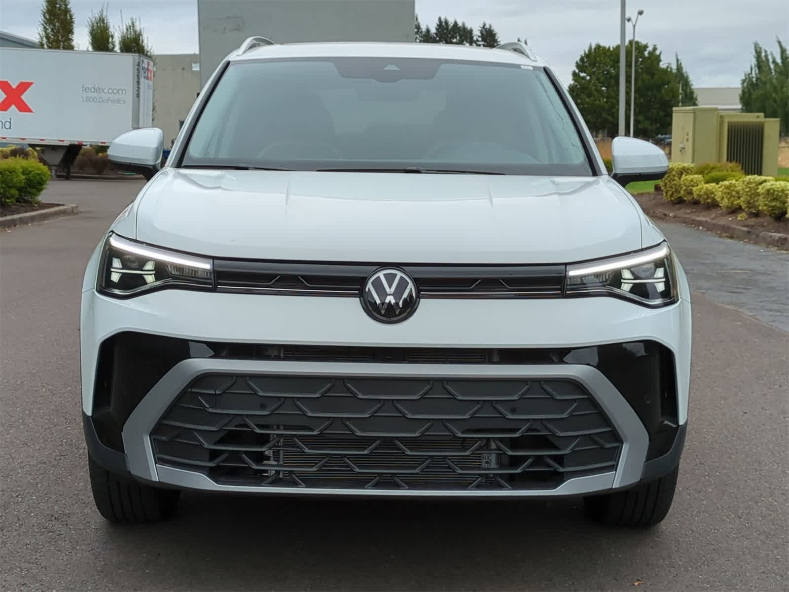 Thumbnail: 2025 Volkswagen Taos - 9