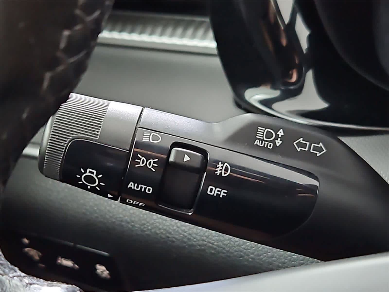 Thumbnail: 2023 Kia K5 - 26