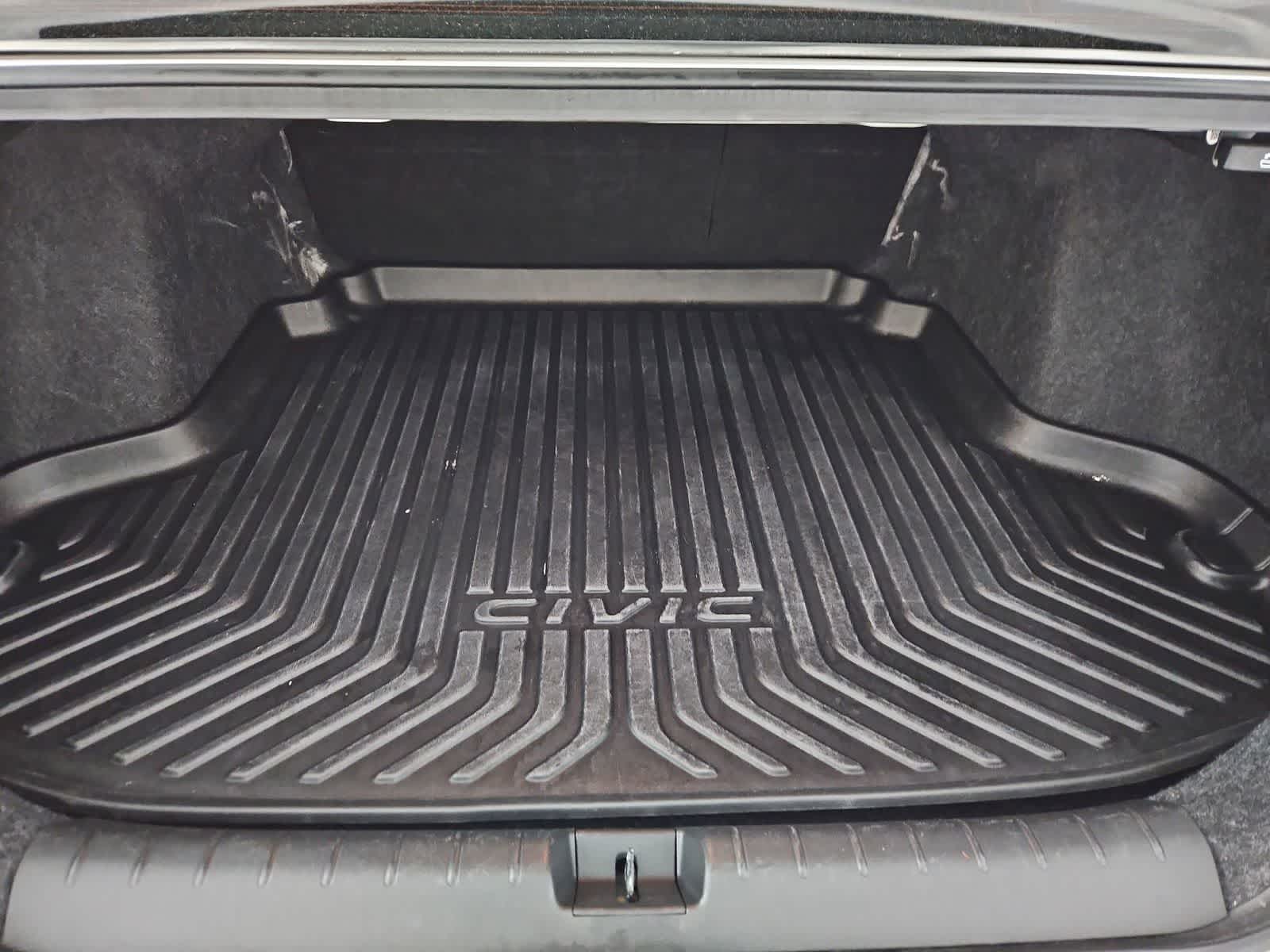 Thumbnail: 2020 Honda Civic - 33