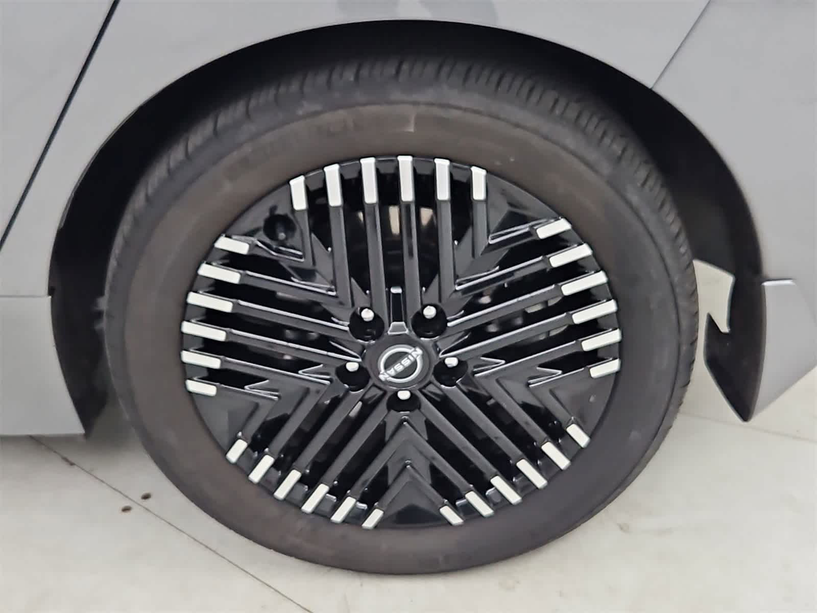 Thumbnail: 2024 Nissan Leaf - 12