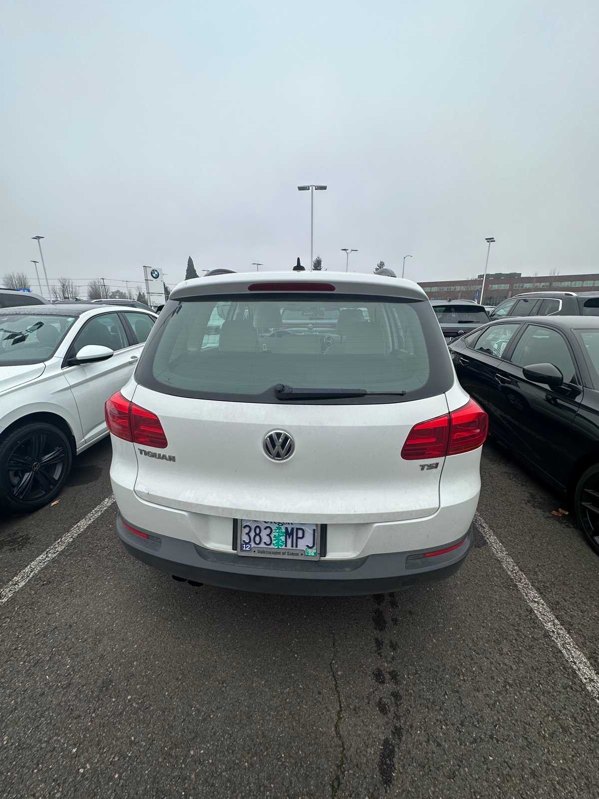 2017 Volkswagen Tiguan S photo 4