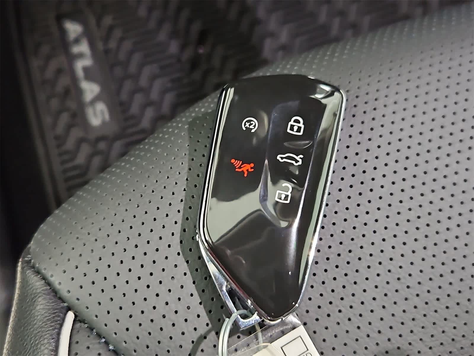 Thumbnail: 2026 Volkswagen Atlas - 38