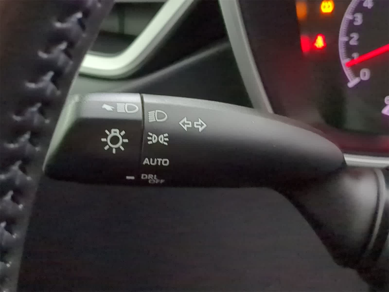 Thumbnail: 2021 Toyota Corolla - 25