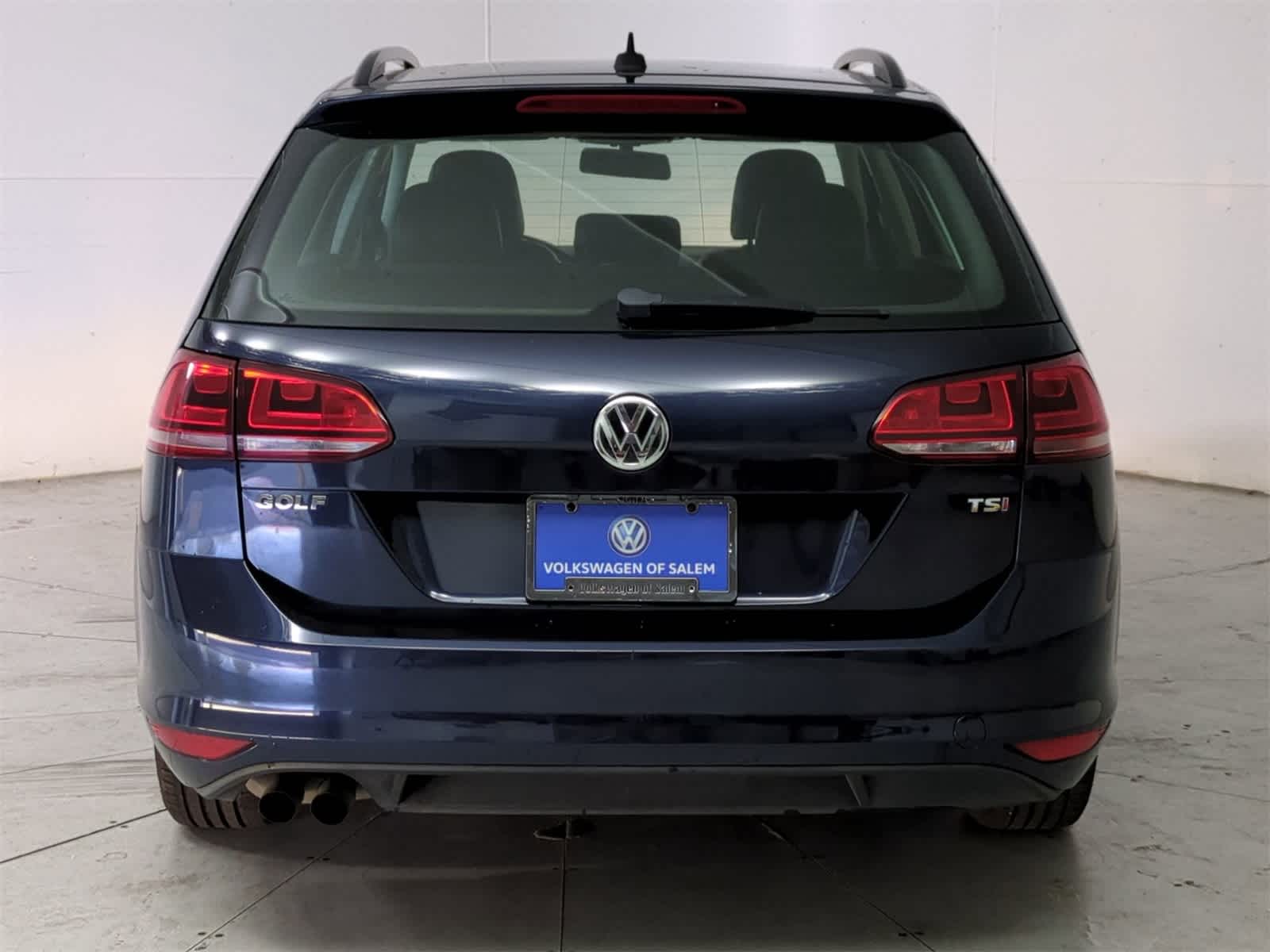 Thumbnail: 2015 Volkswagen e-Golf - 5