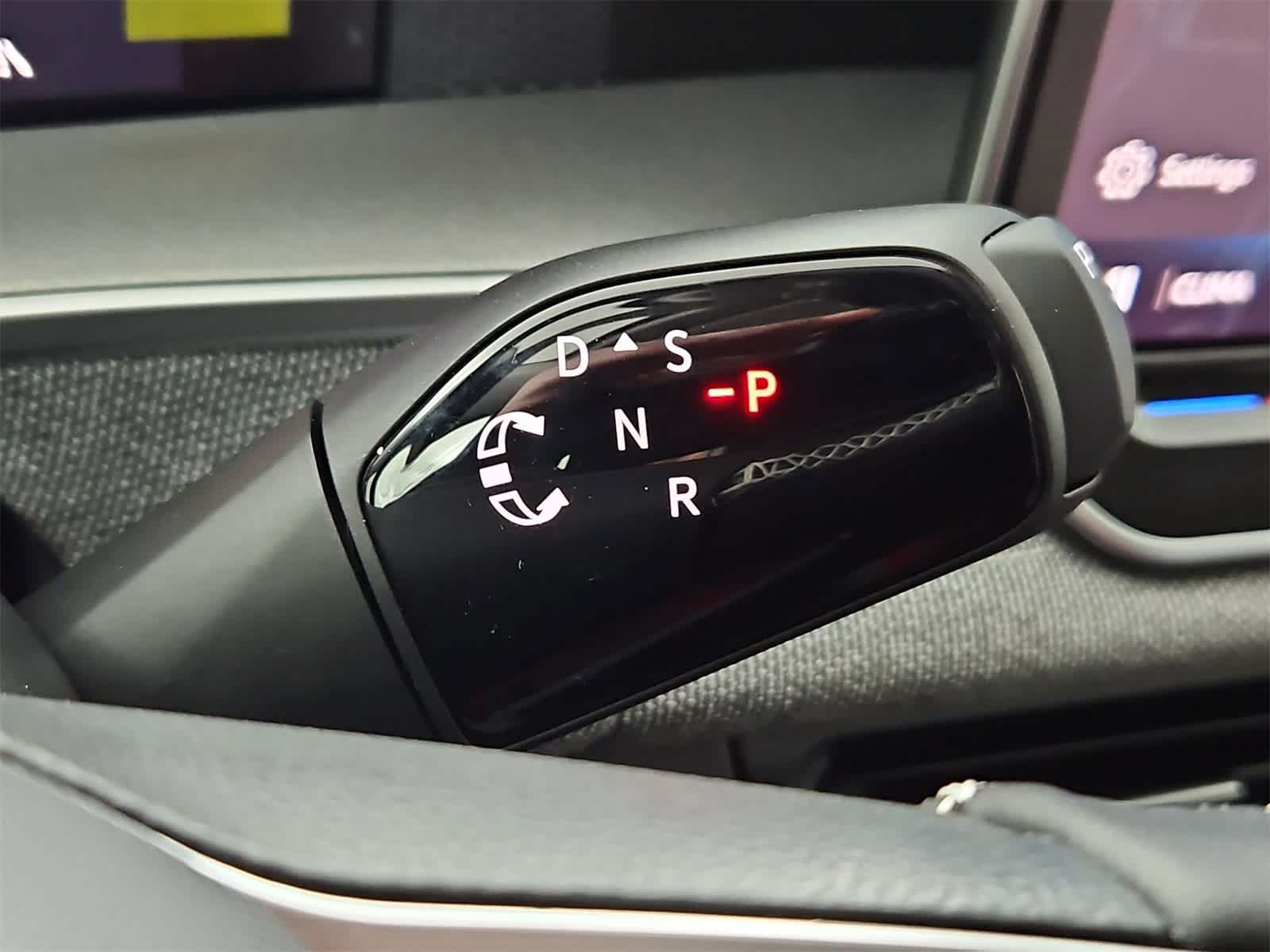 Thumbnail: 2026 Volkswagen Tiguan - 32