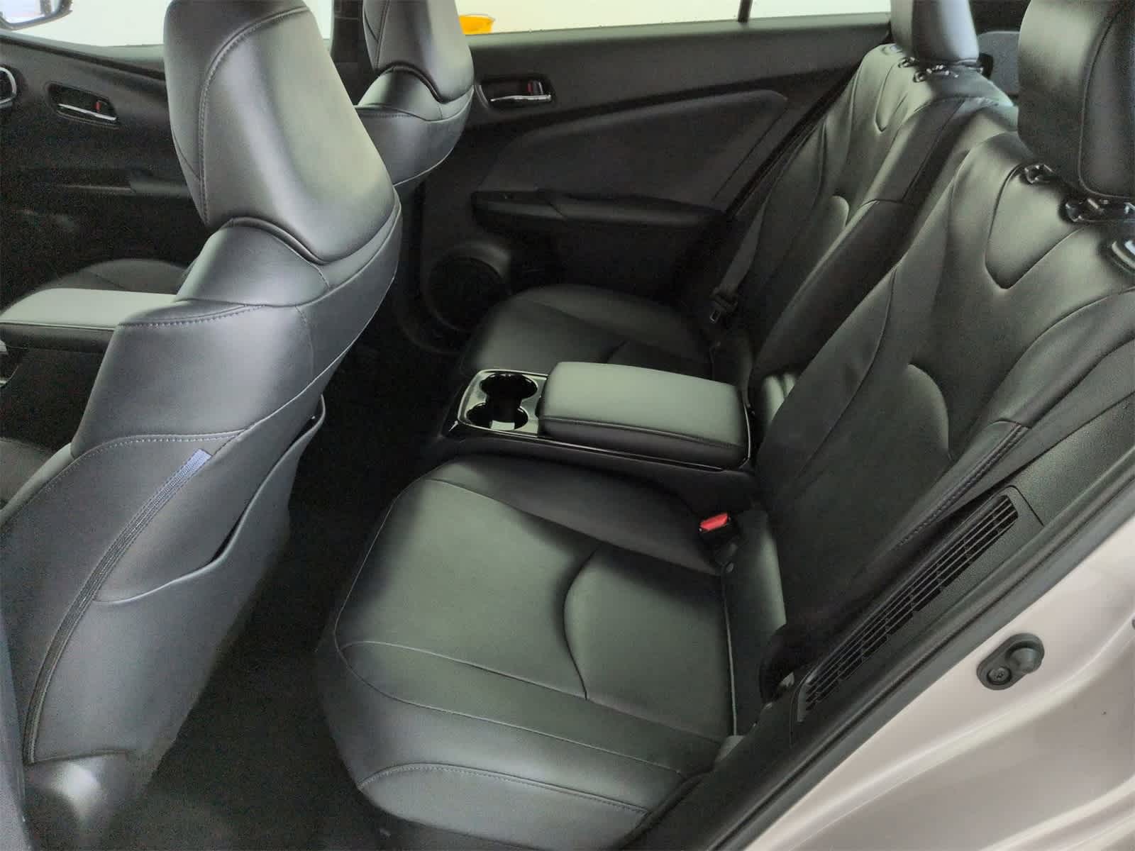 Thumbnail: 2019 Toyota Prius Prime - 19