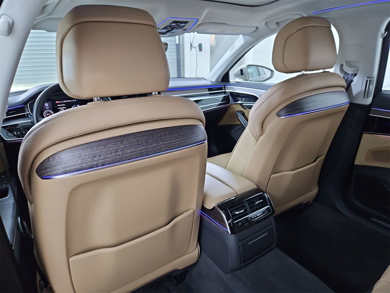 Thumbnail: 2020 Audi A8 - 18