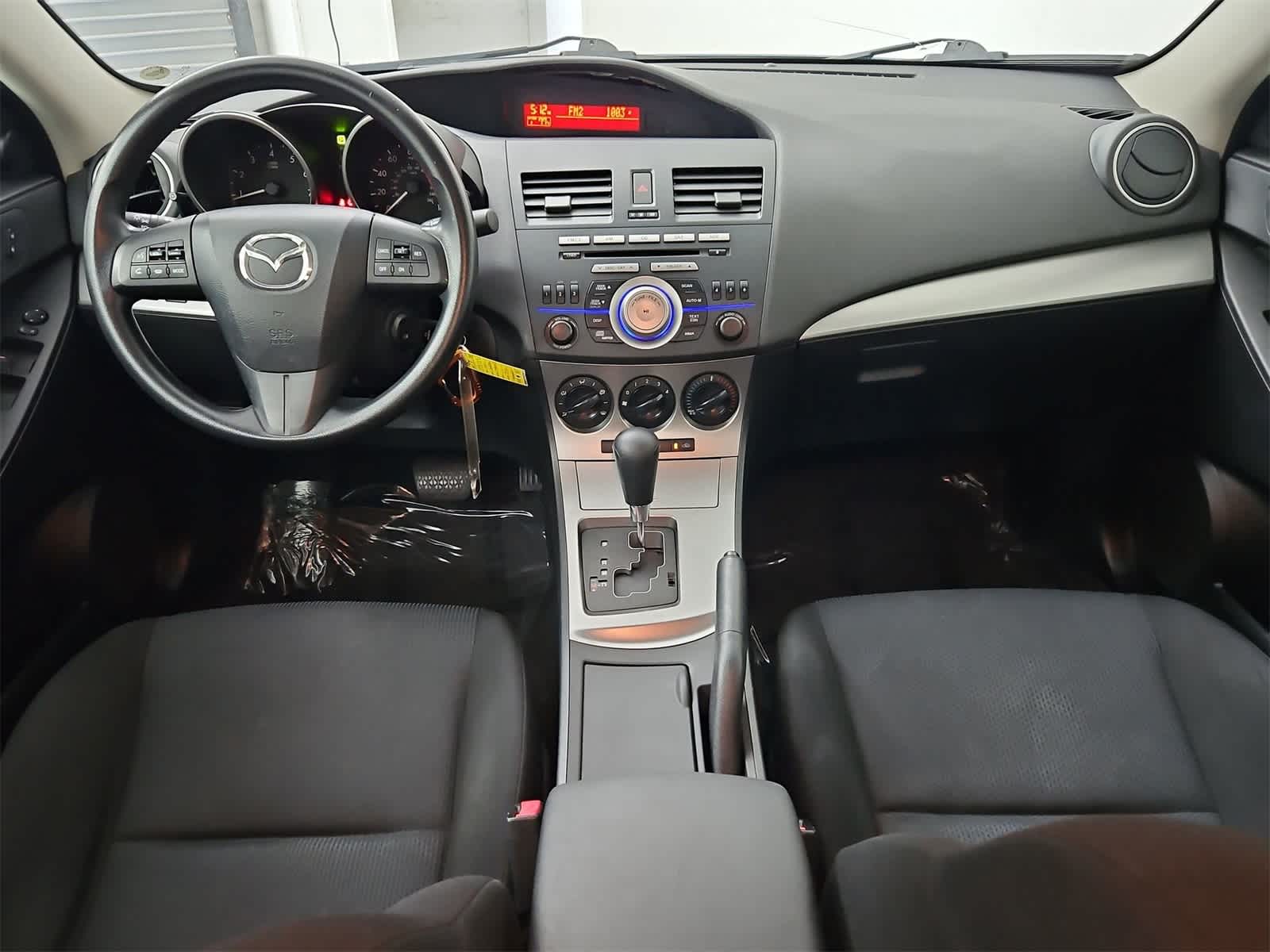 Thumbnail: 2011 Mazda Mazda3 - 14