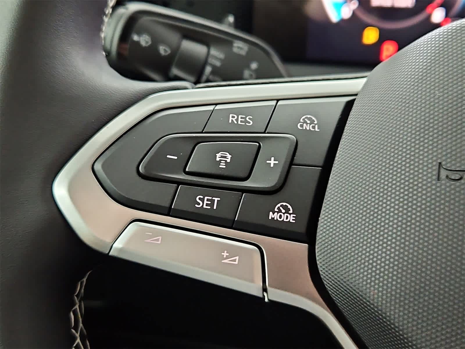 Thumbnail: 2026 Volkswagen Tiguan - 23