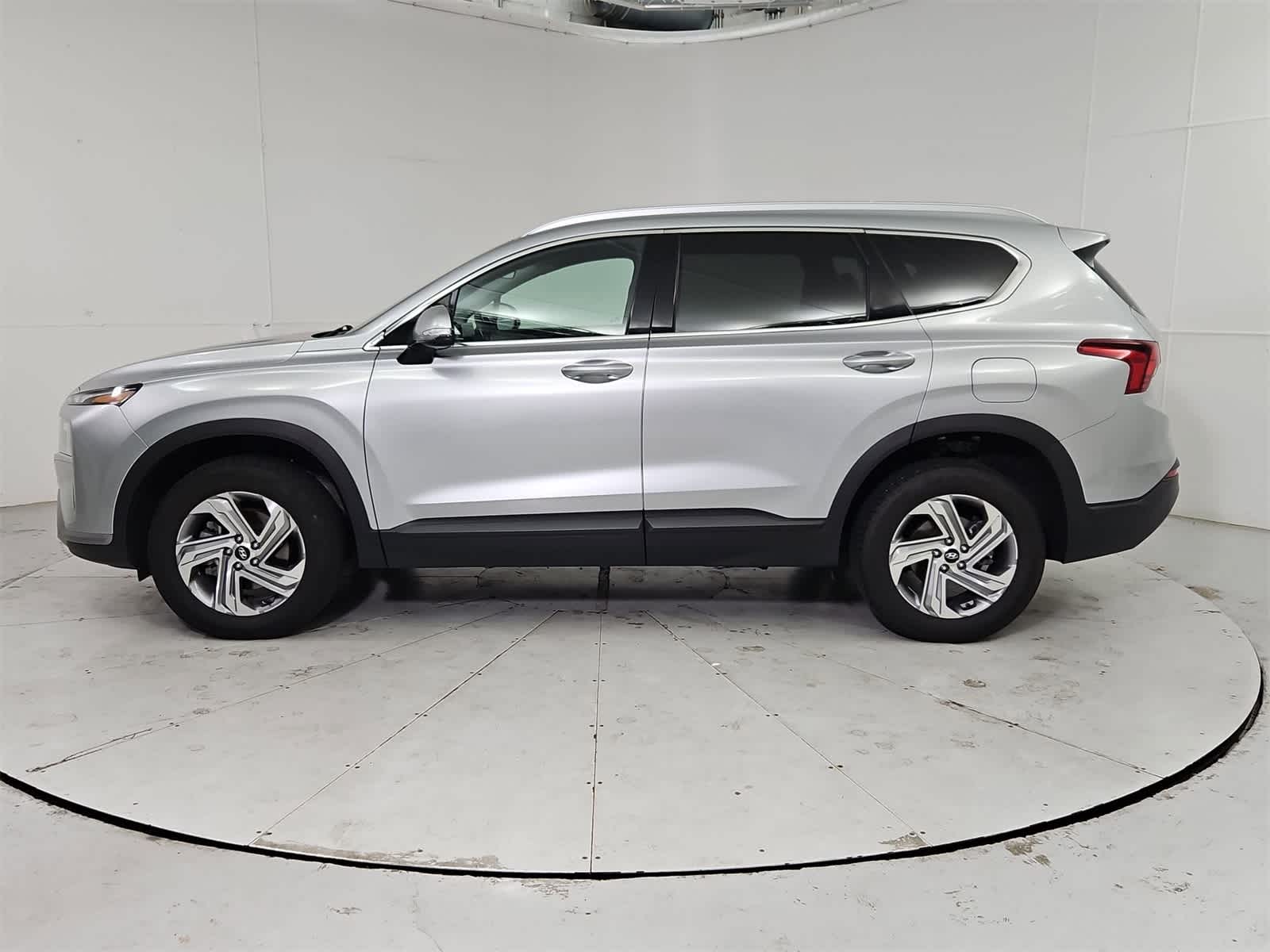 Thumbnail: 2023 Hyundai Santa Fe - 3