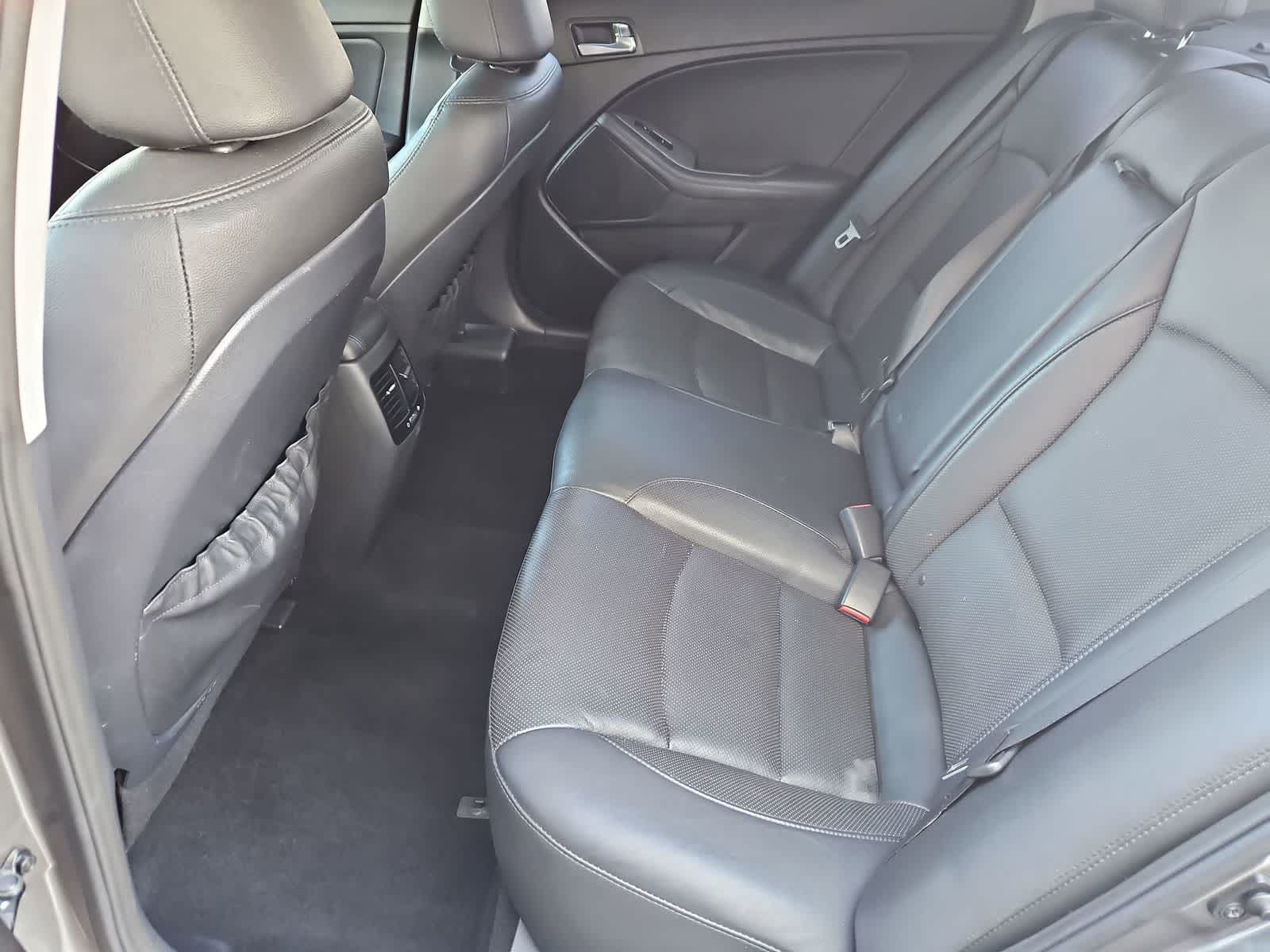 Thumbnail: 2014 Kia Optima - 20