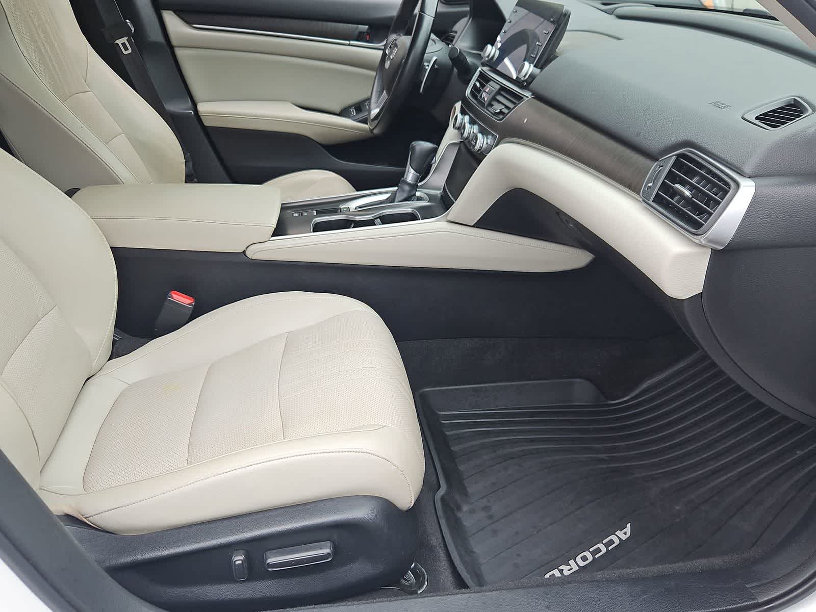Thumbnail: 2018 Honda Accord - 22