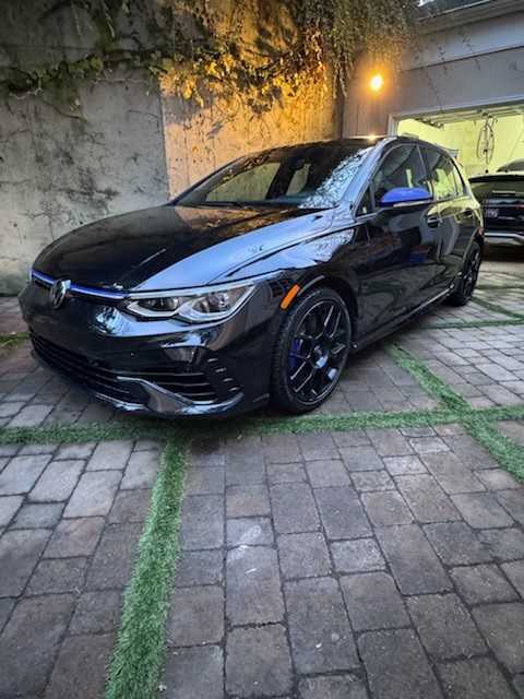 Thumbnail: 2023 Volkswagen Golf - 4