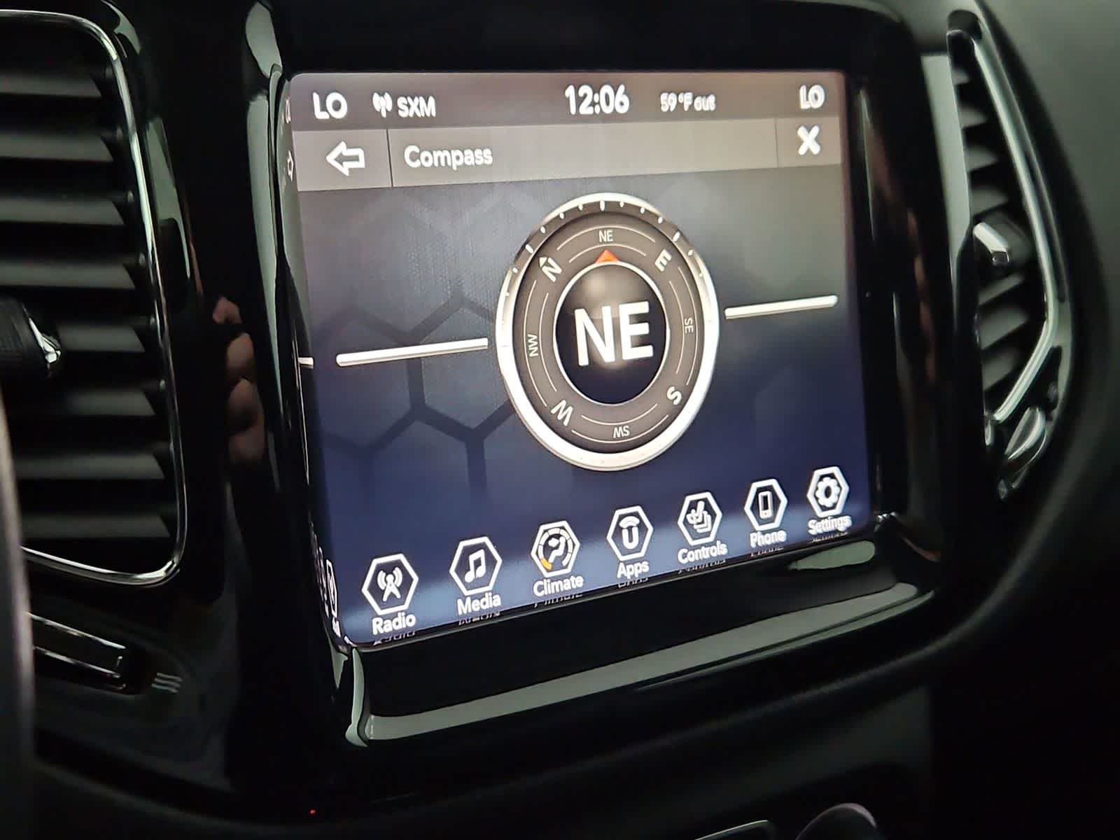 Thumbnail: 2019 Jeep Compass - 28