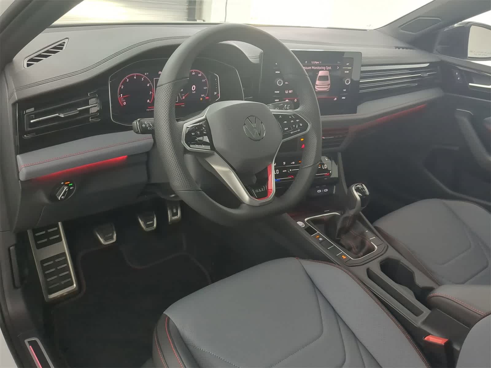 Thumbnail: 2025 Volkswagen Jetta - 2