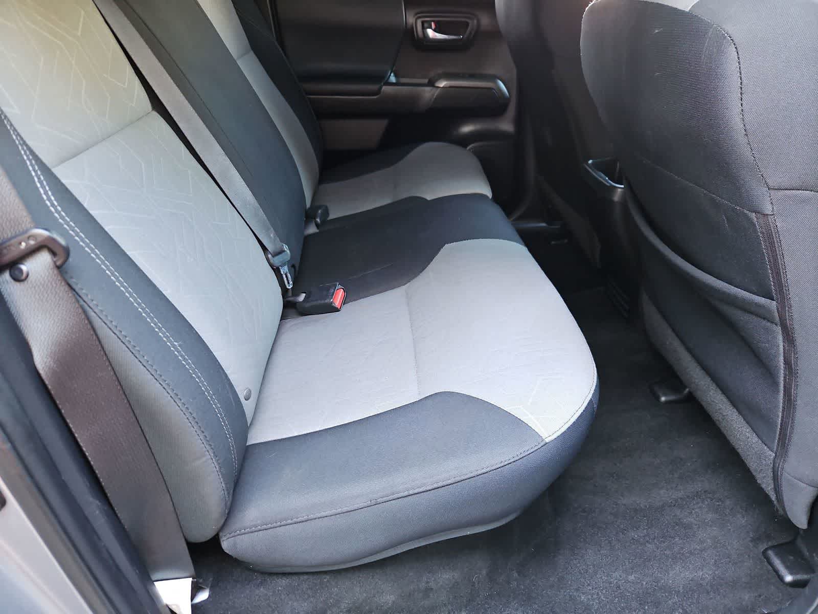 Thumbnail: 2021 Toyota Tacoma - 20