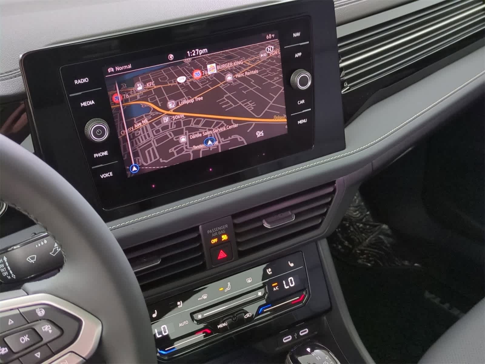 Thumbnail: 2025 Volkswagen Jetta - 28