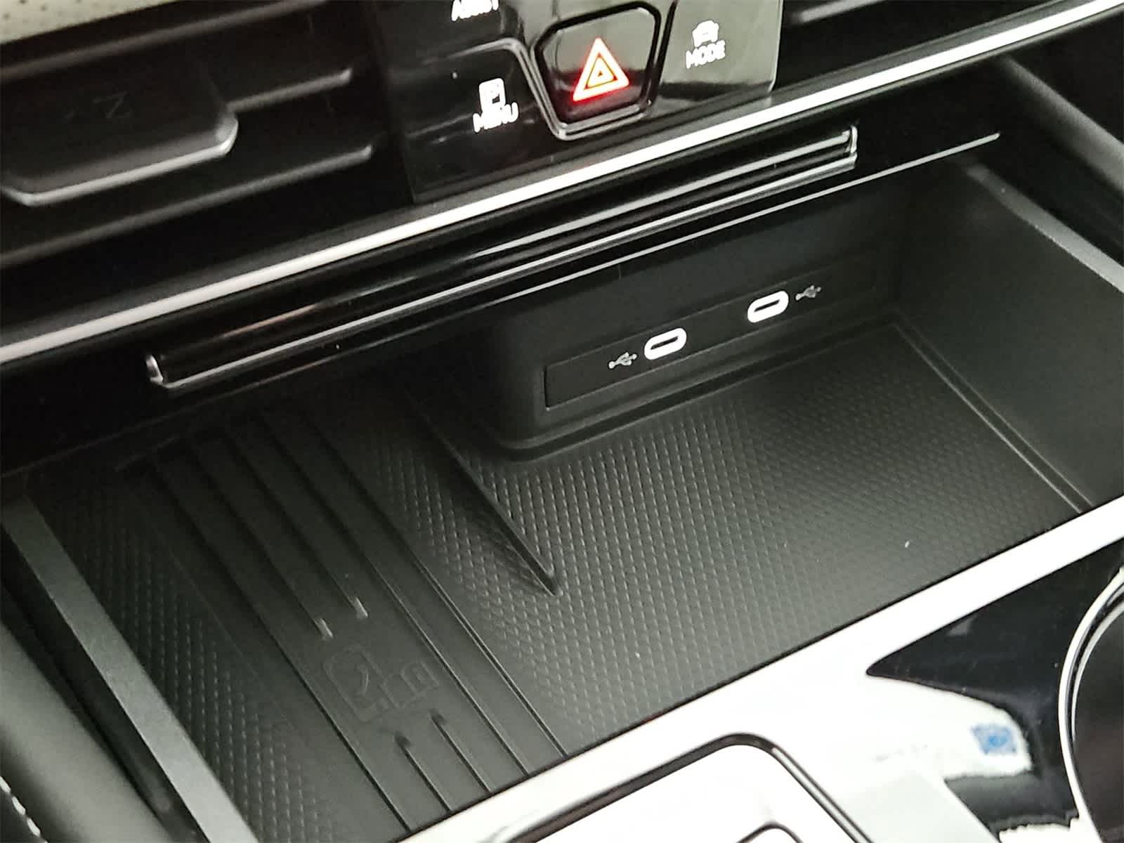 Thumbnail: 2025 Volkswagen Atlas - 33