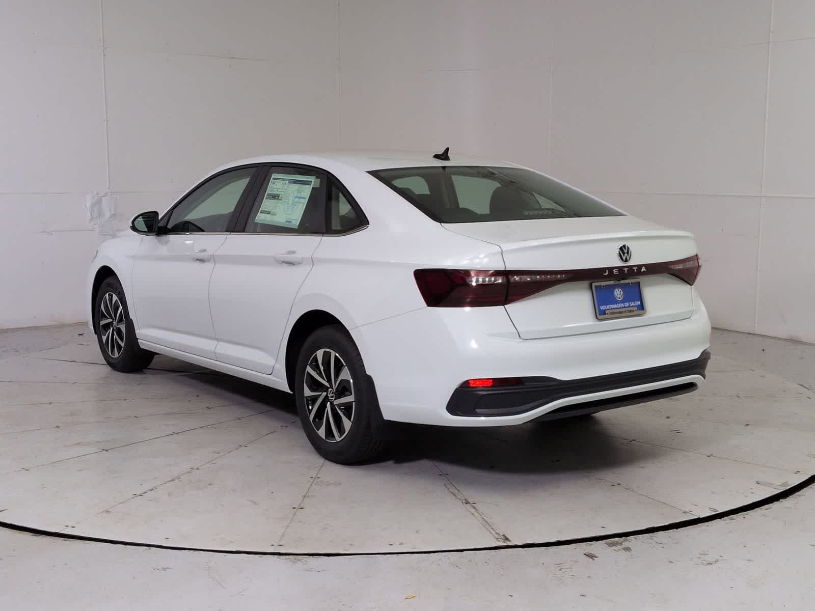 Thumbnail: 2026 Volkswagen Jetta - 4
