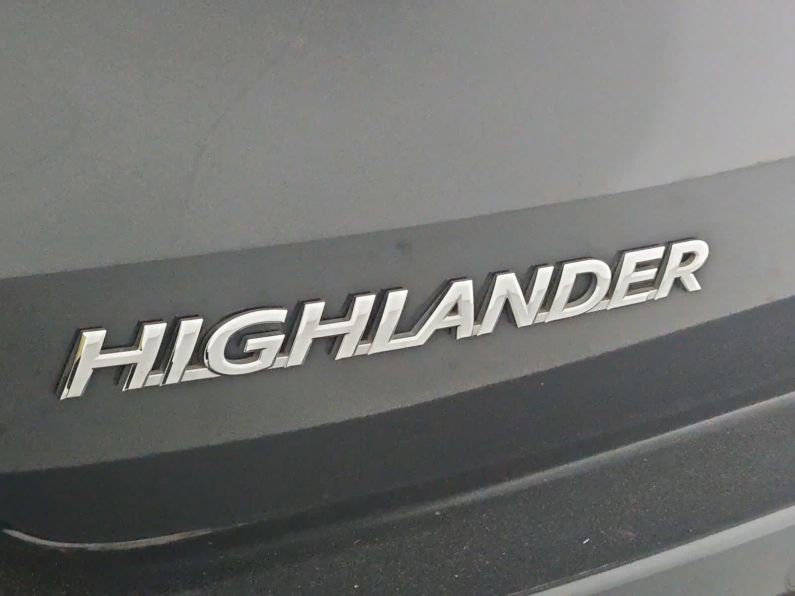 Thumbnail: 2019 Toyota Highlander - 12