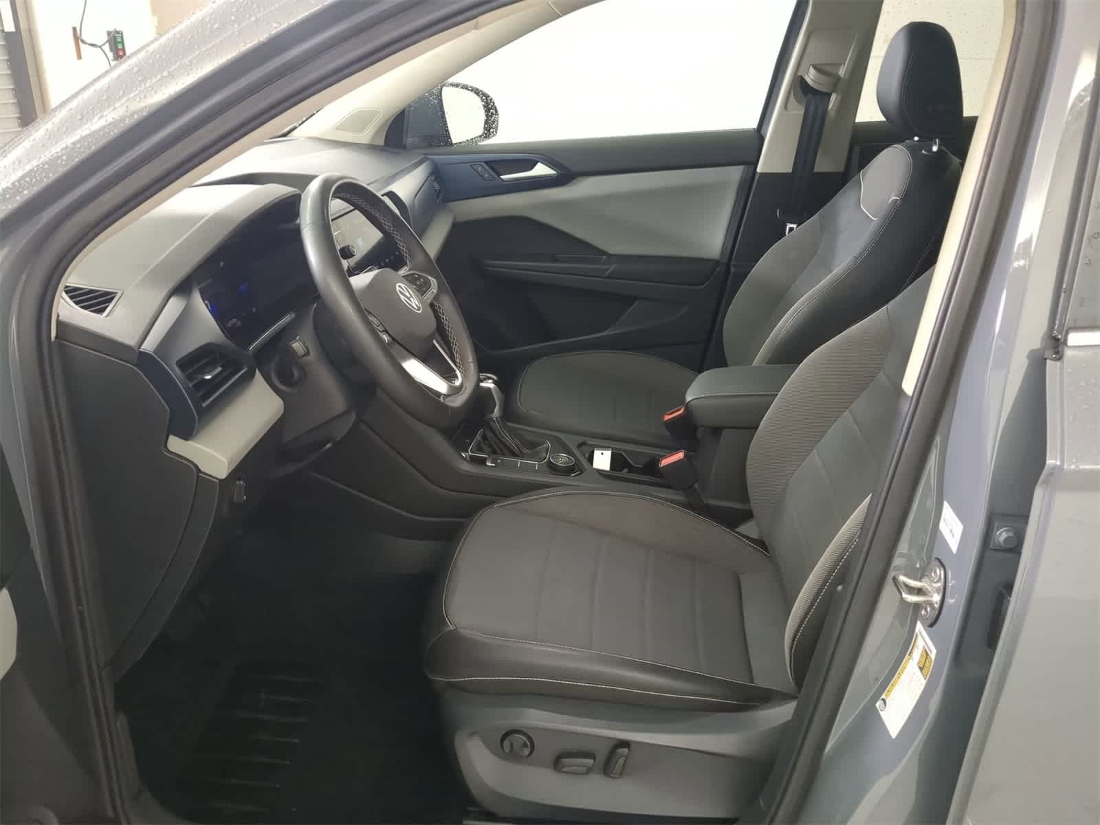 Thumbnail: 2023 Volkswagen Taos - 15