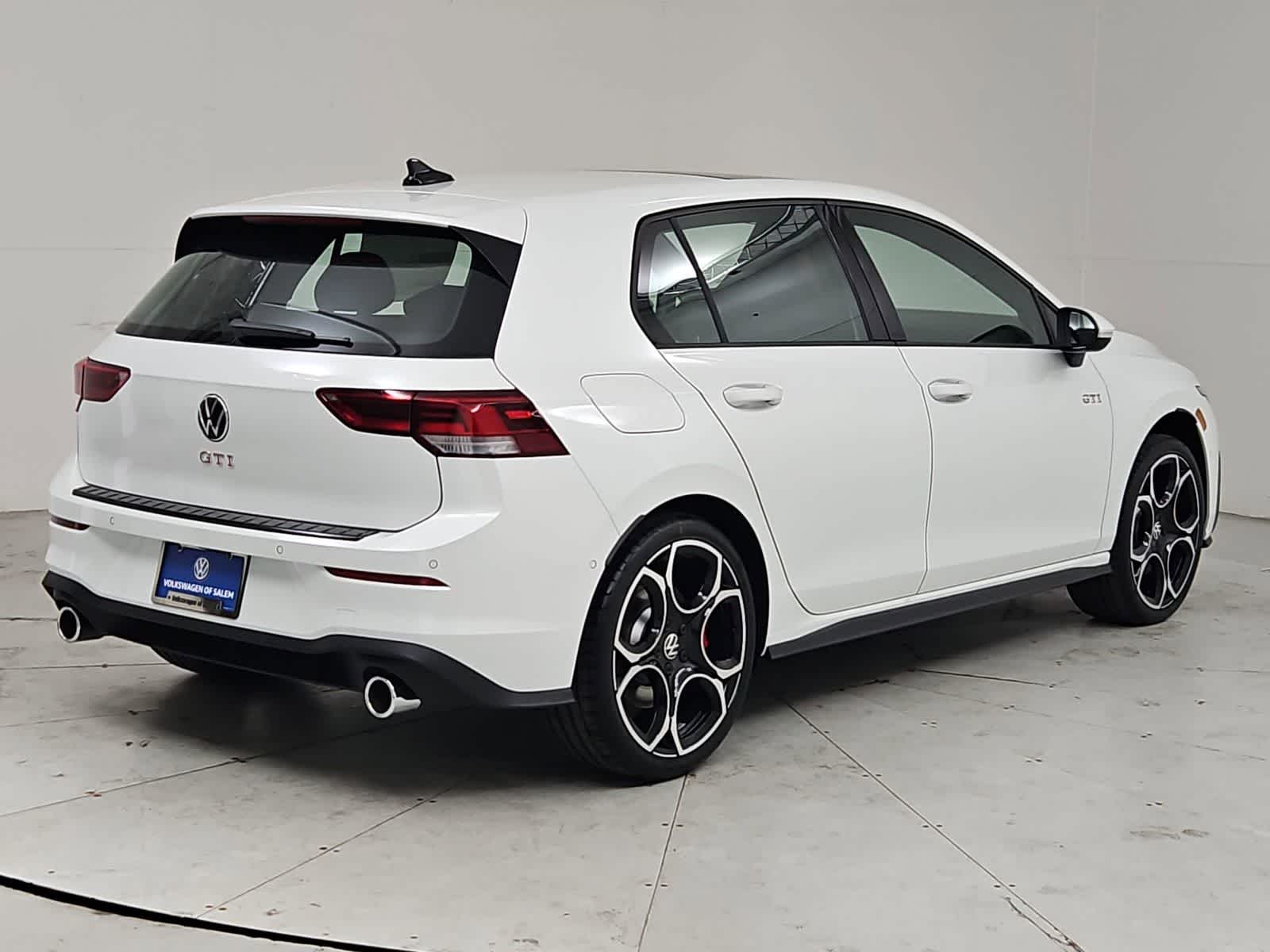 Thumbnail: 2026 Volkswagen Golf - 6
