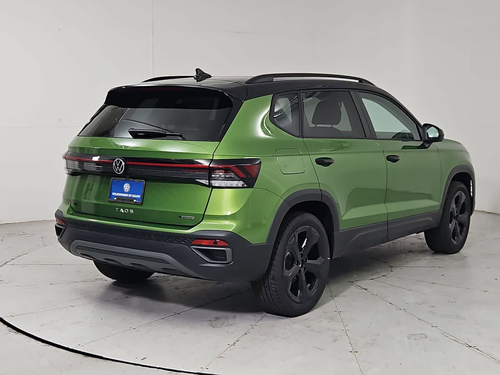 Thumbnail: 2026 Volkswagen Taos - 6