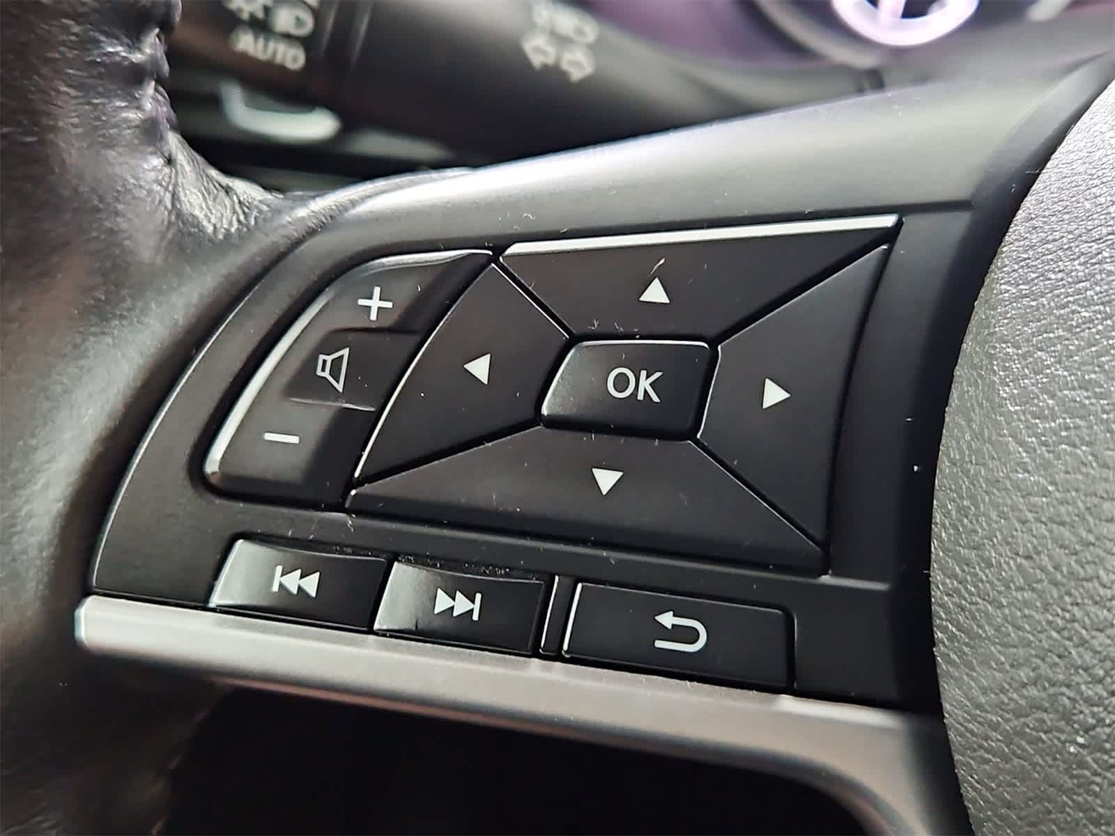 Thumbnail: 2021 Nissan Sentra - 23