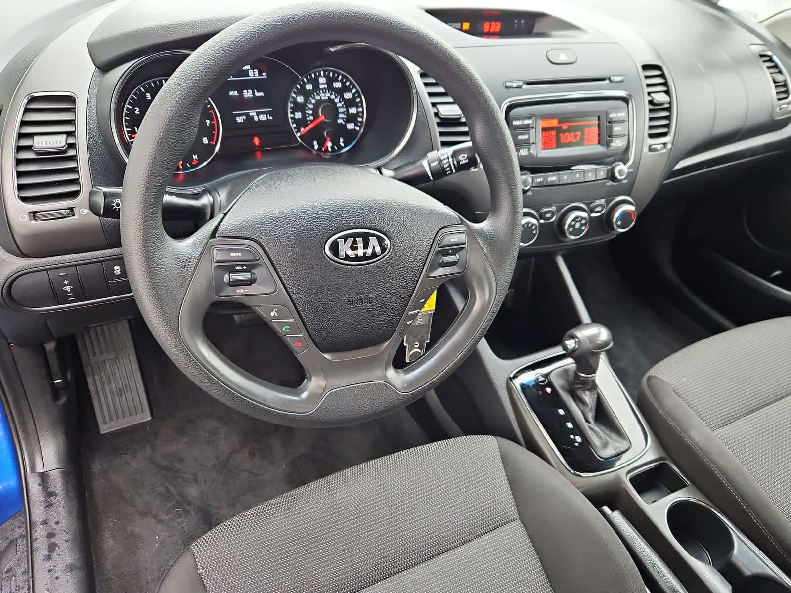 Thumbnail: 2017 Kia Forte - 2