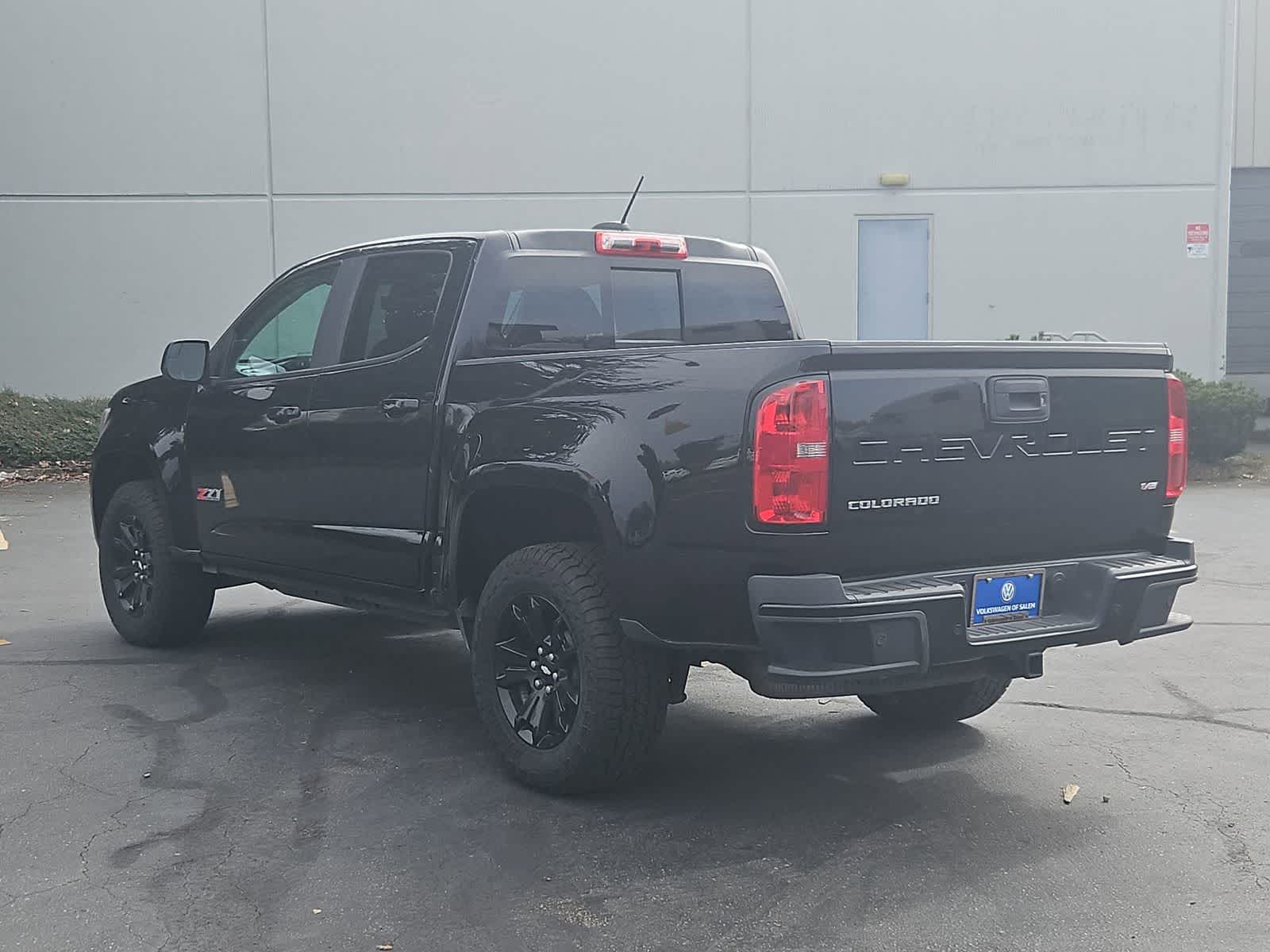 Thumbnail: 2022 Chevrolet Colorado - 4