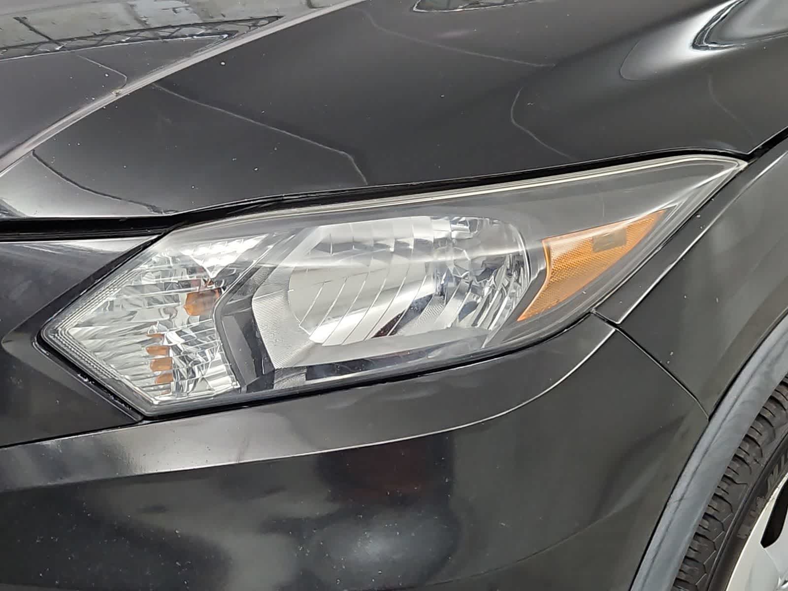 Thumbnail: 2016 Honda HR-V - 9