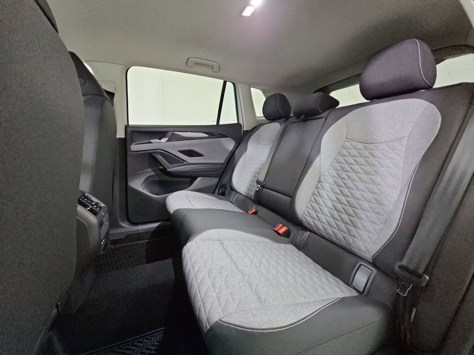 Thumbnail: 2026 Volkswagen Tiguan - 19