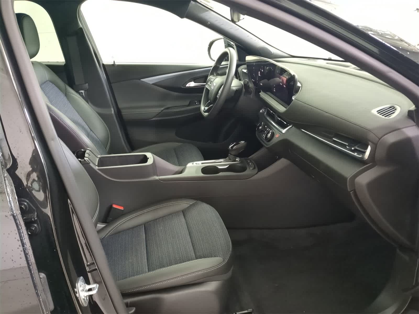 Thumbnail: 2025 Buick Envista - 20