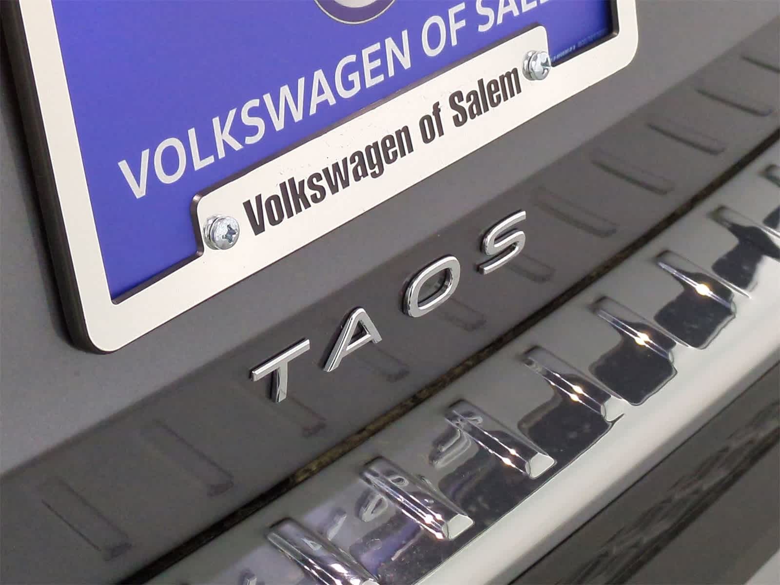 Thumbnail: 2025 Volkswagen Taos - 12