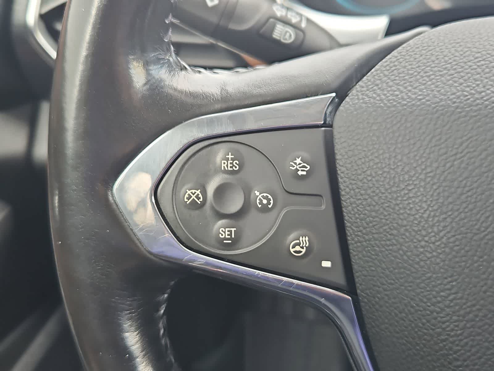 Thumbnail: 2019 Chevrolet Traverse - 25