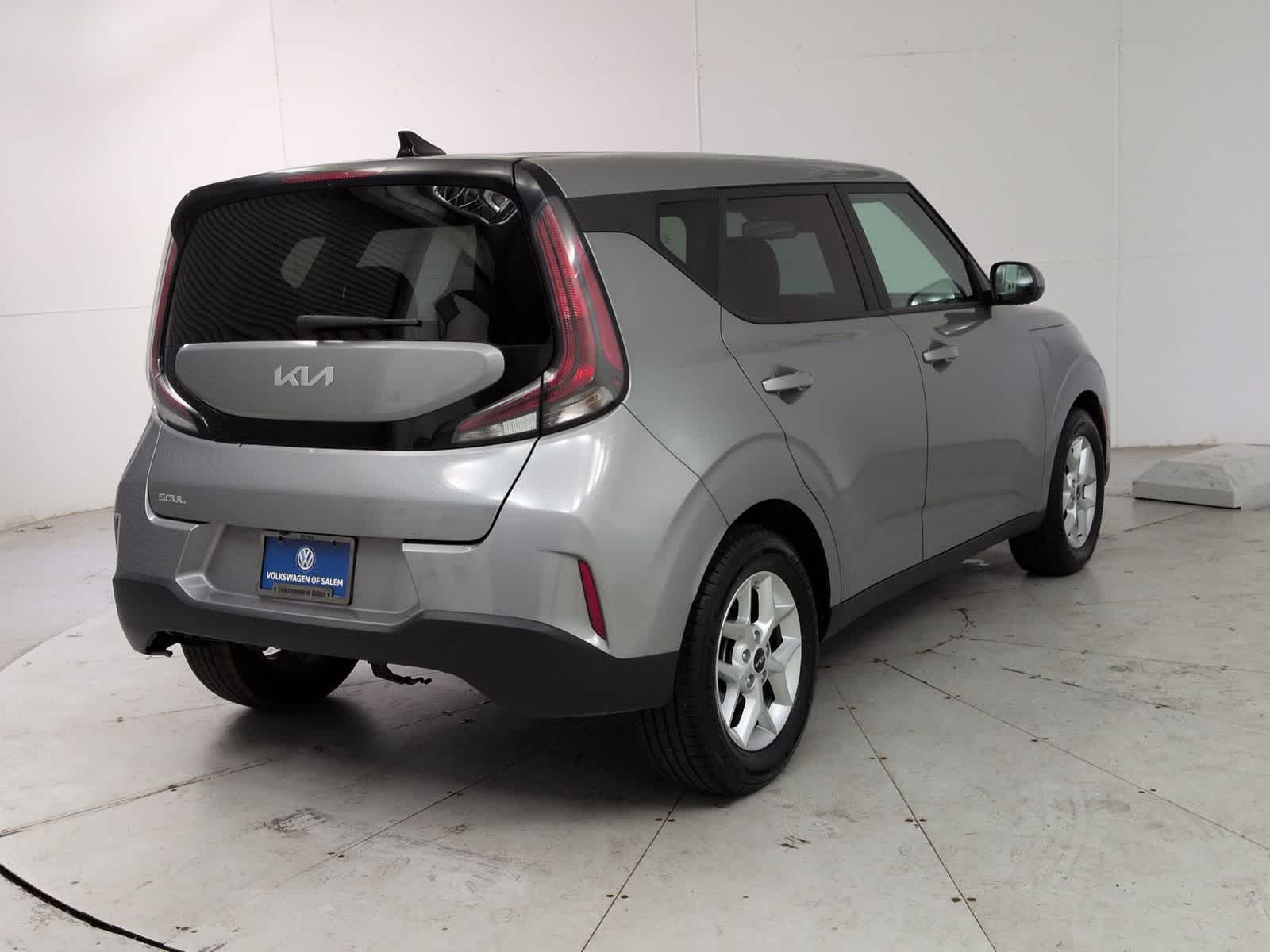 Thumbnail: 2023 Kia Soul - 5