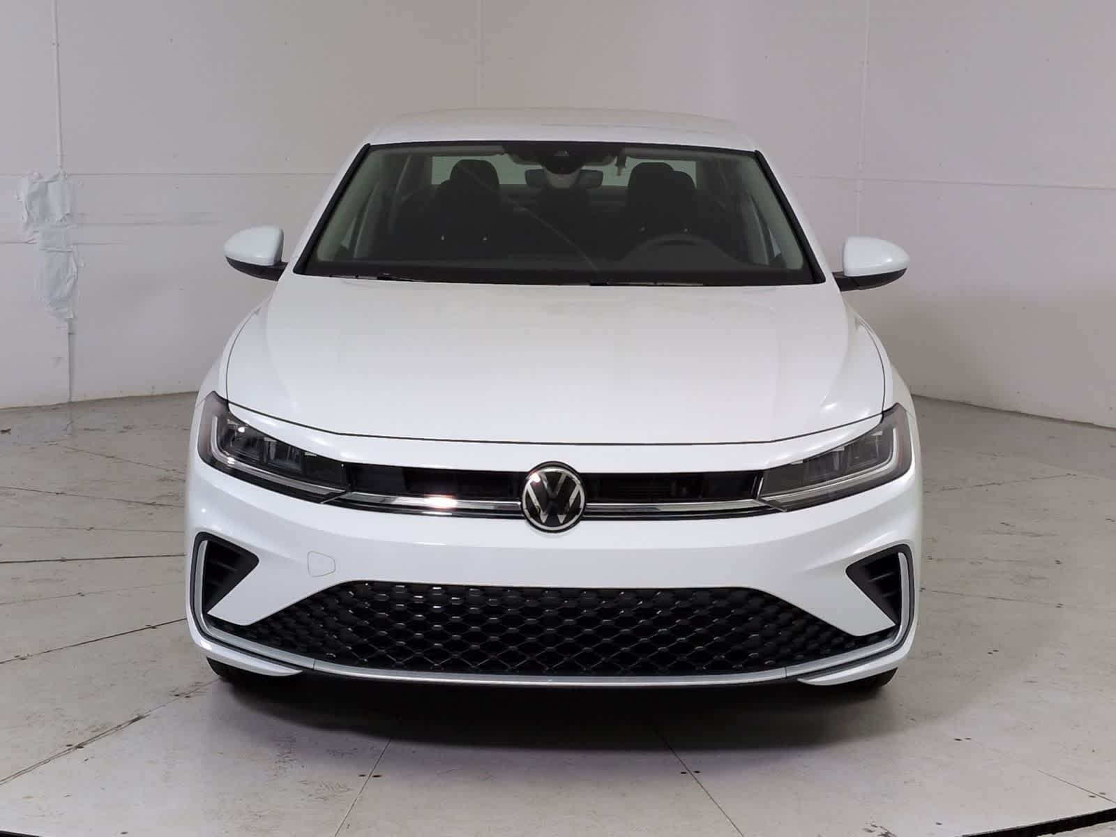 Thumbnail: 2026 Volkswagen Jetta - 9