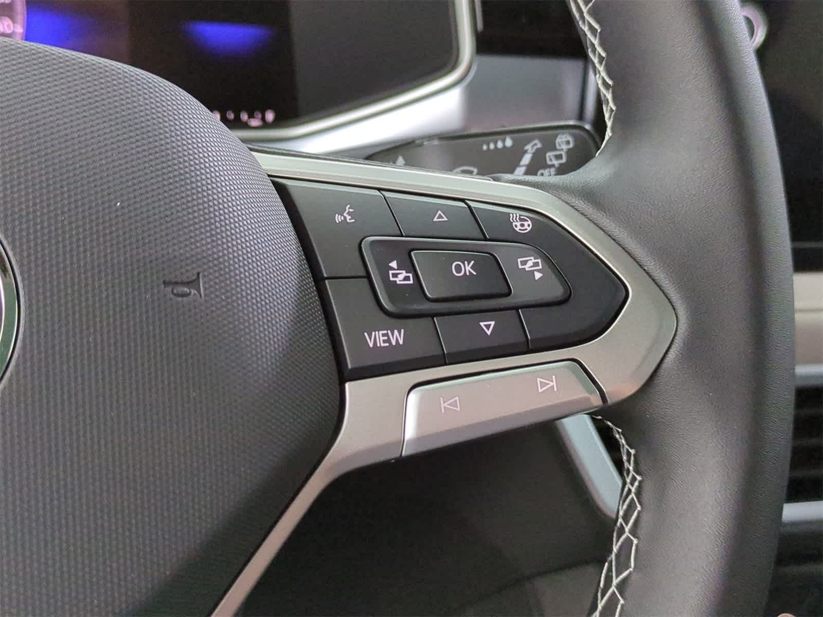 Thumbnail: 2025 Volkswagen Taos - 25