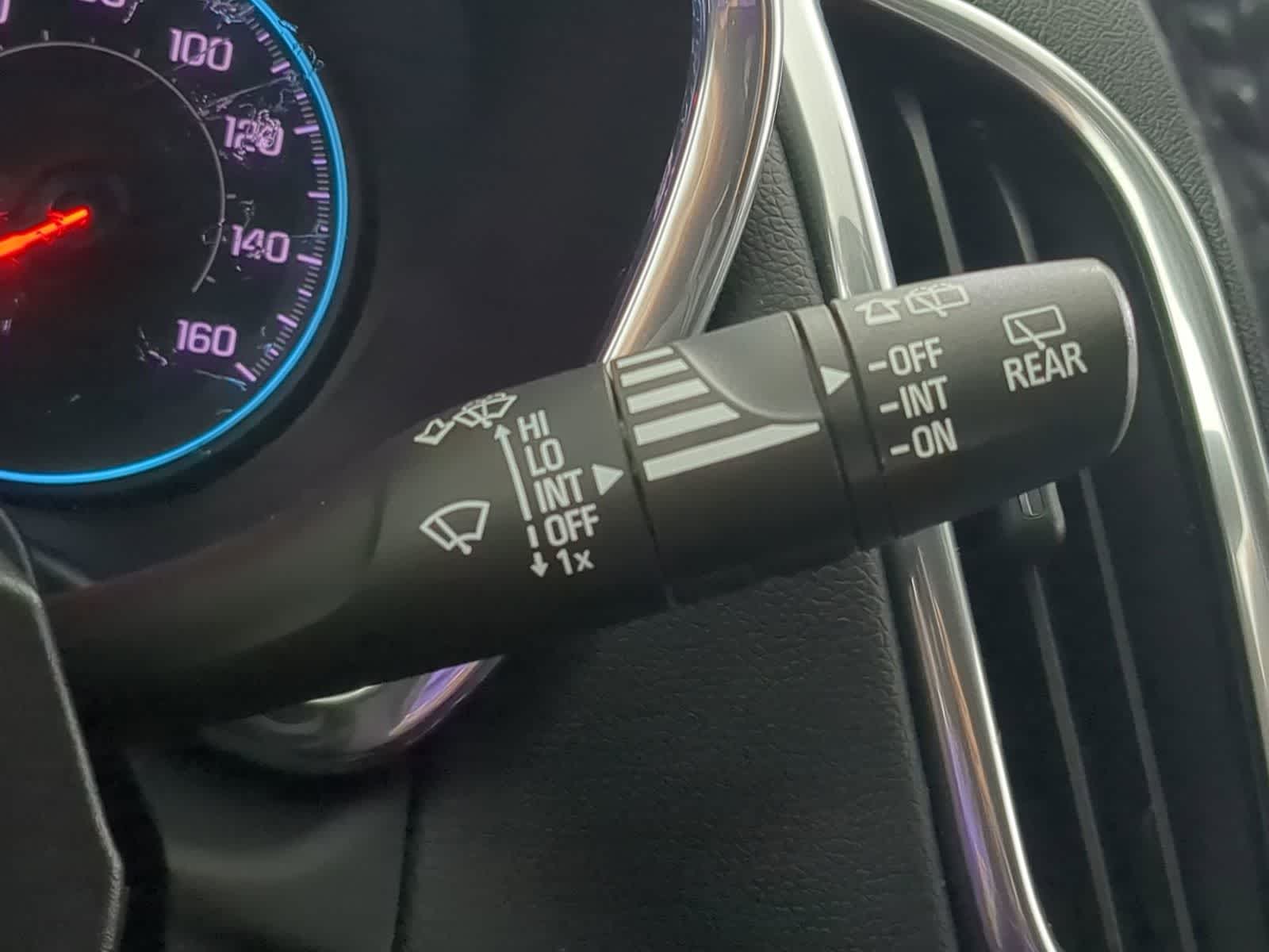 Thumbnail: 2019 Chevrolet Equinox - 24