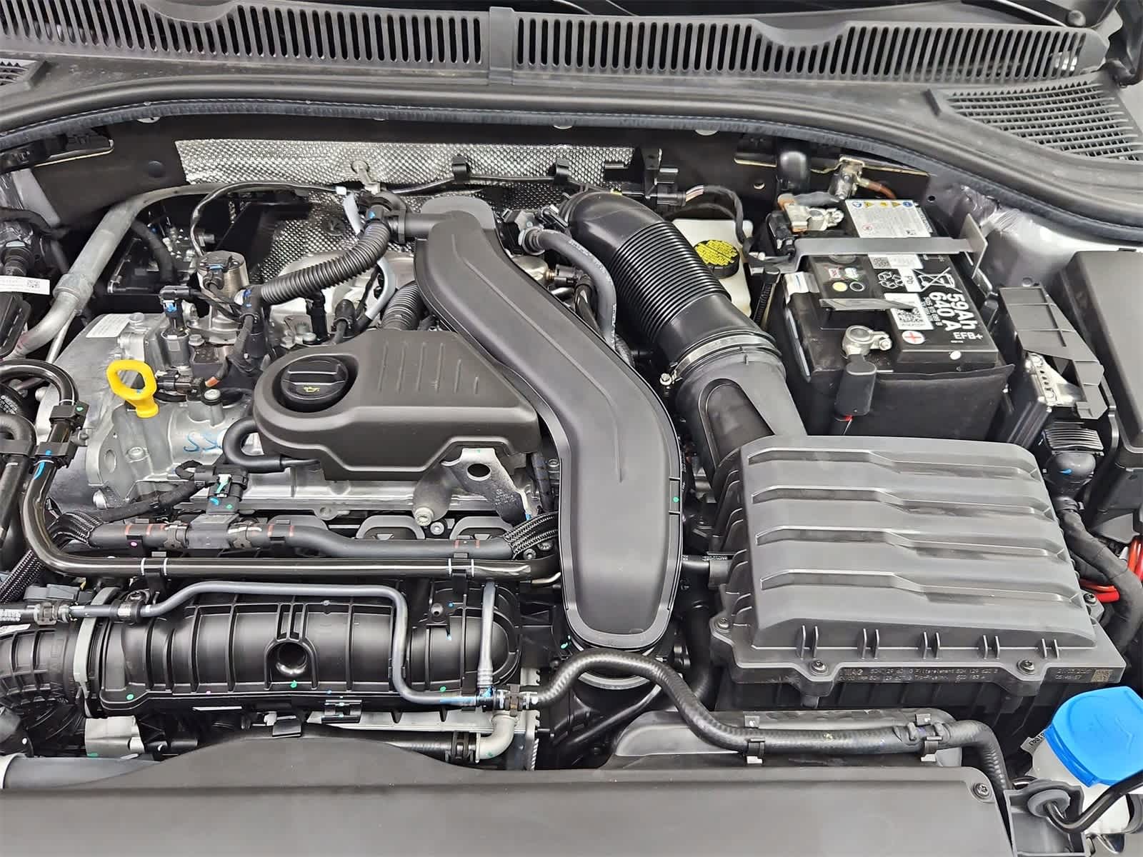 Thumbnail: 2025 Volkswagen Jetta - 14