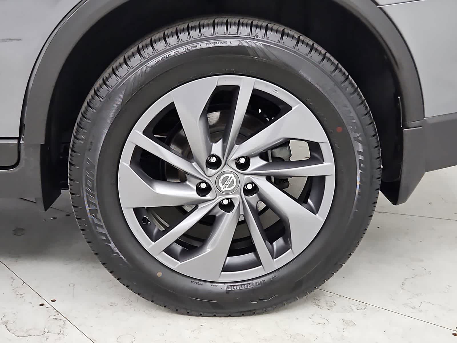 Thumbnail: 2016 Nissan Rogue - 11