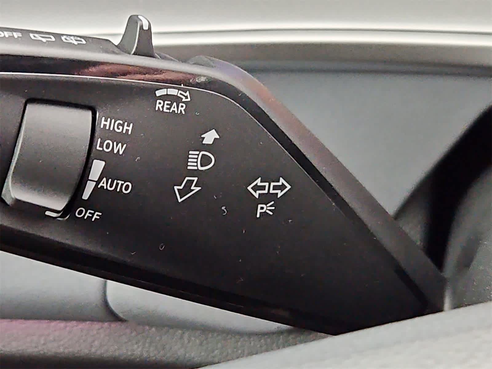 Thumbnail: 2025 Volkswagen Tiguan - 28